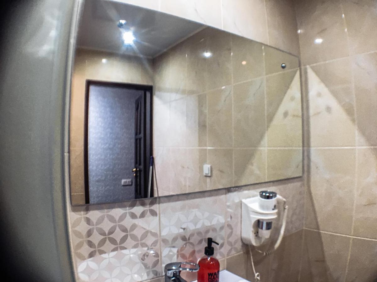Apartment Studio In Town Centr Кам'янець-Подільский Екстер'єр фото